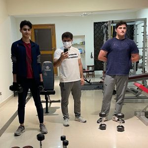 Weight training Everfit pakistan gym